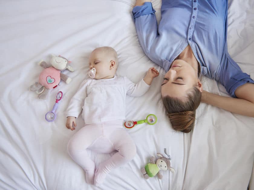 راهکارهایی جهت بی خوابی شبانه نوزادان